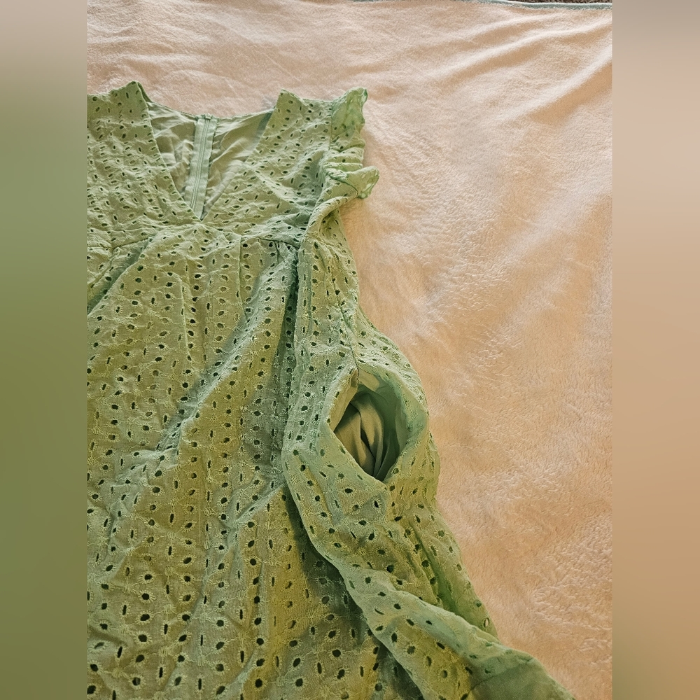 Sundress - Picture 2 of 5